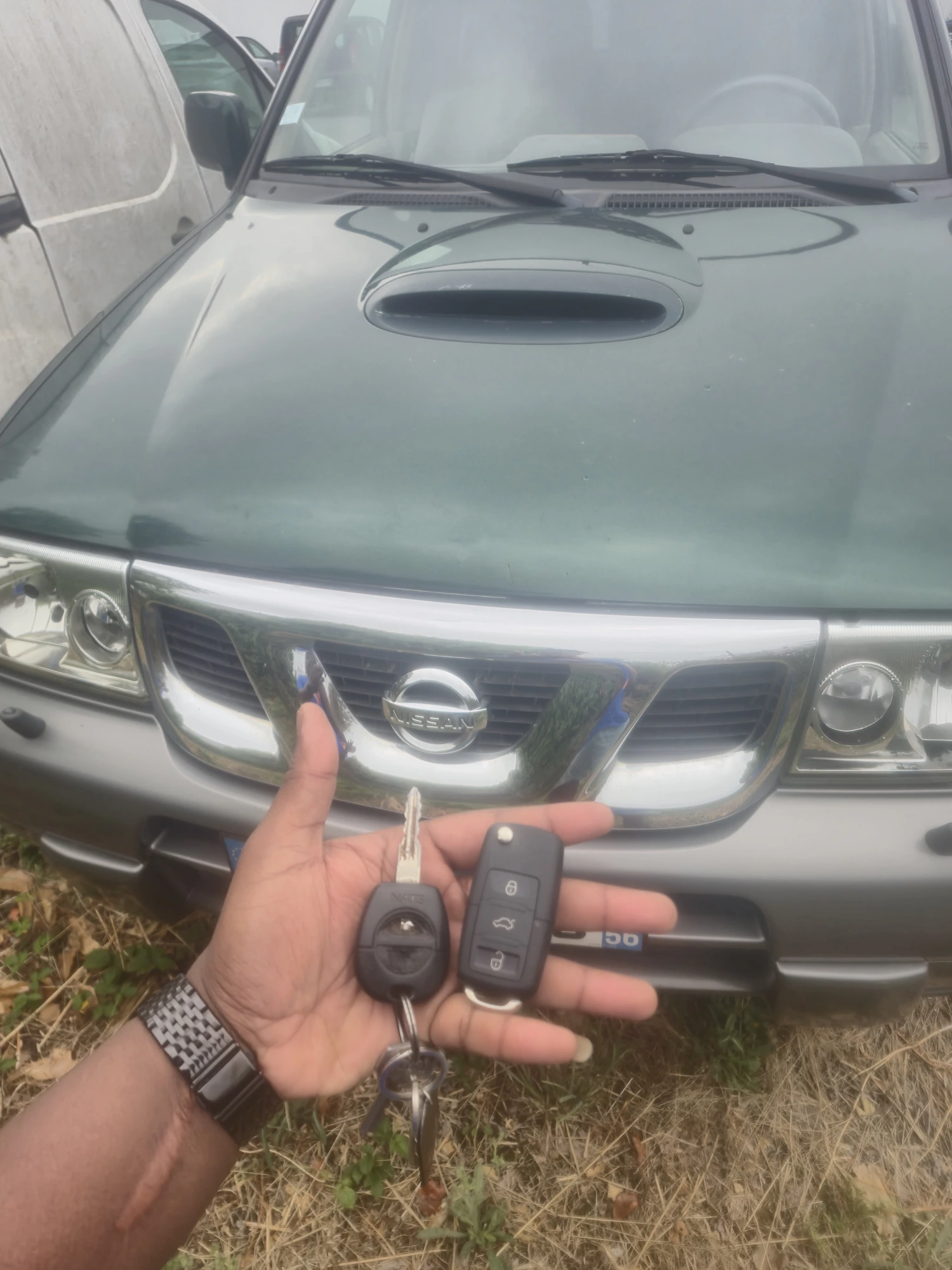 Double de clé Nissan Terrano — intervention BREZ CLÉ AUTO